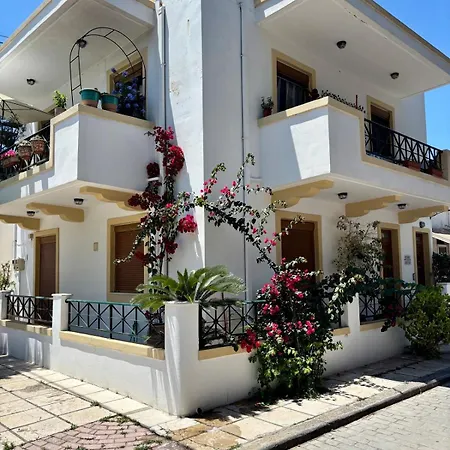Eleni Seaside Retreat * Kosz